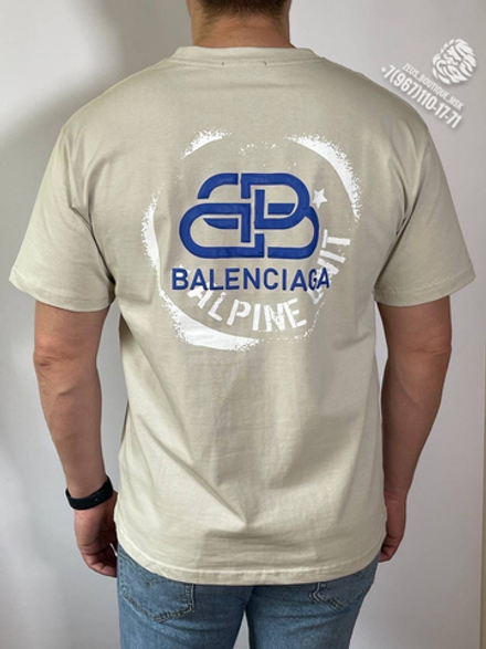 Футболка Balenciaga