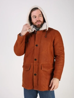 Дубленка зимняя натуральная с капюшоном