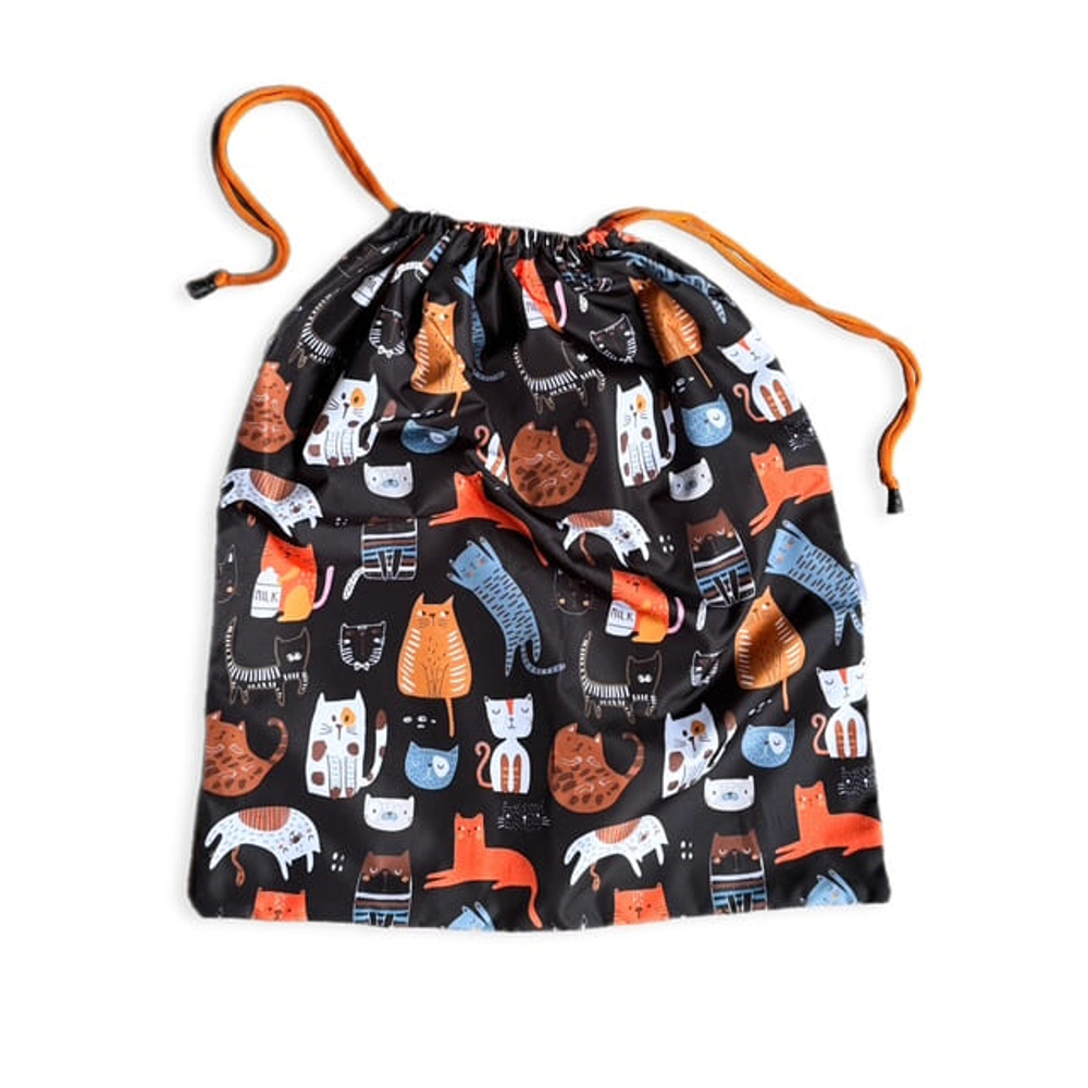 КОЗА ТЕКСТИЛЬ мешок для хранения вещей "Котики", чёрный фон
