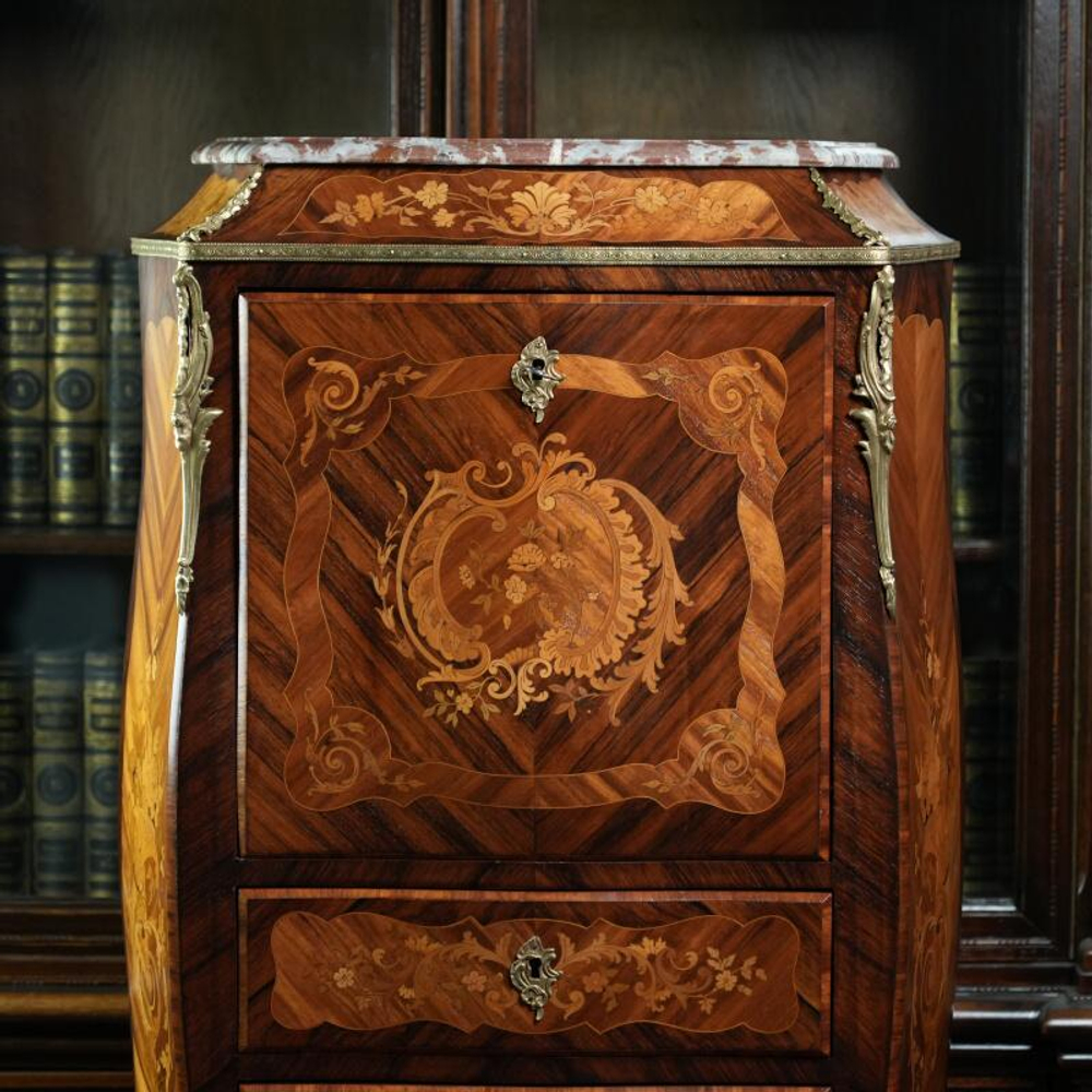 Комод-секретер