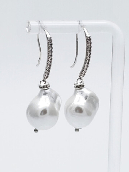 91002022 Серьги Selena Pearls