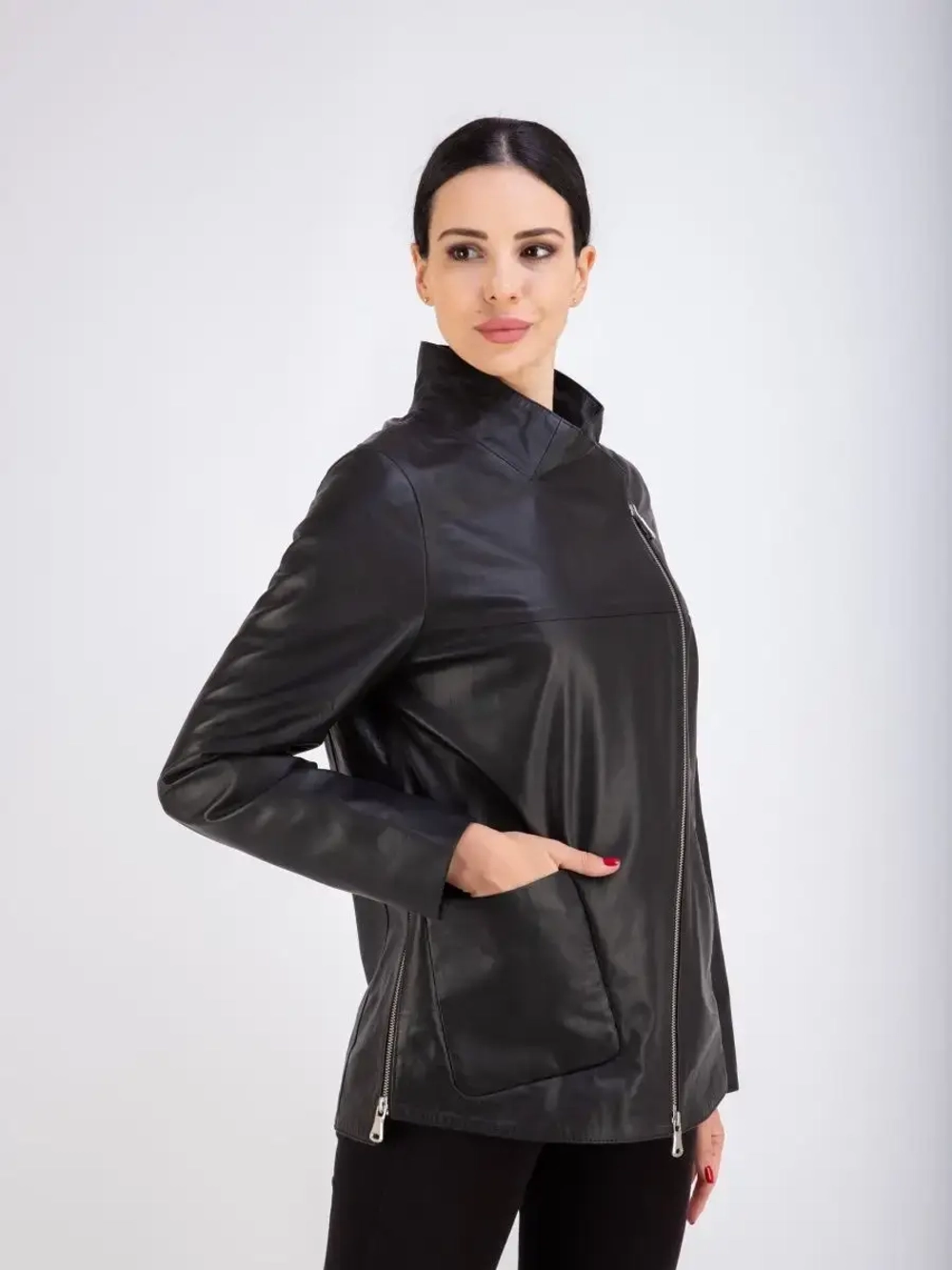 Кожаная куртка демисезонная косуха