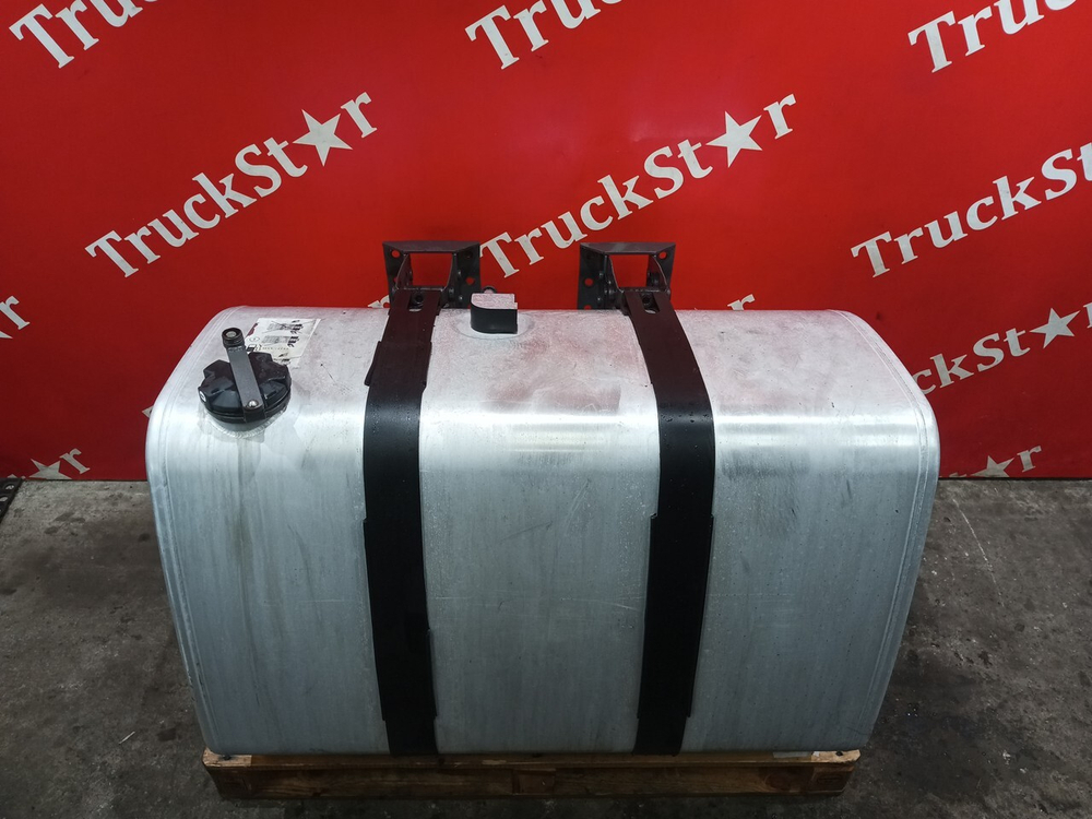 Бак топливный 450L 2016г.