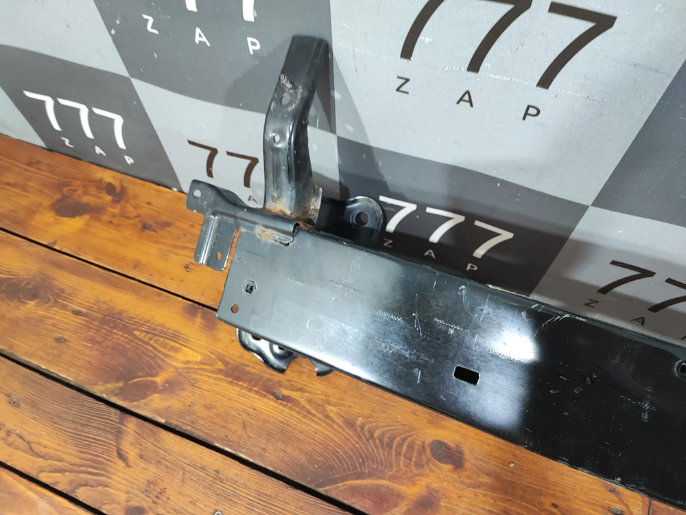 Усилитель переднего бампера Hyundai Tucson 3 (TL) 15-21 Б/У Оригинал 64900D7000