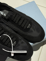 Кроссовки Prada