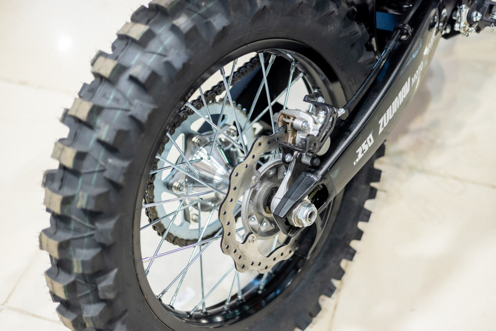 Мотоцикл кроссовый Zuumav FX CR 250CB RED 21/18