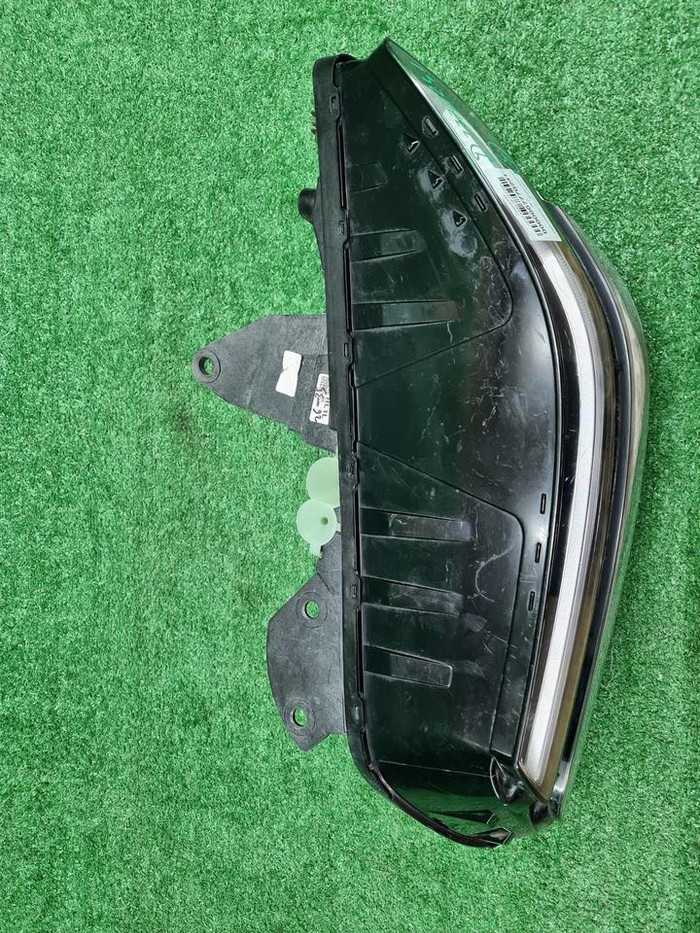 Фара левая Genesis GV80 (2020-2023) LED