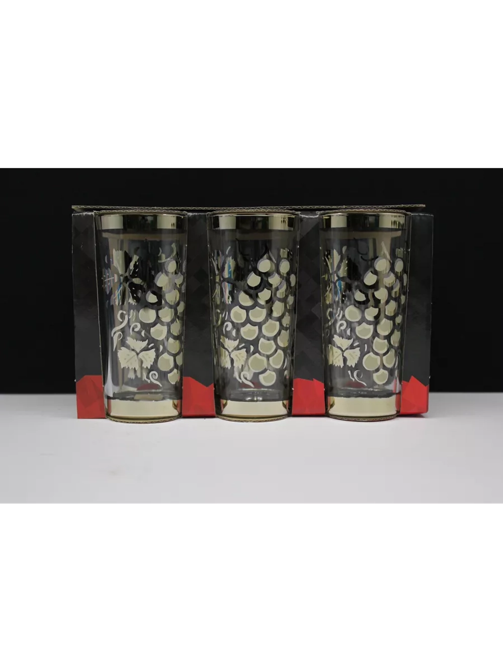 Стакан для напитков сока и воды высокие