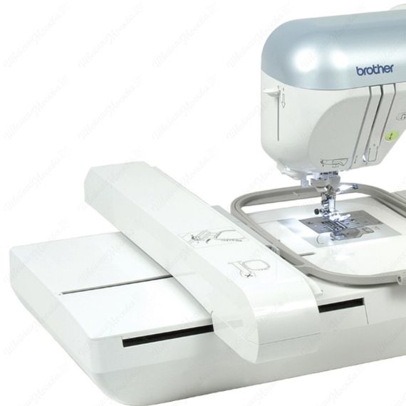 Швейно-вышивальная машина Brother Innov-is 2500D