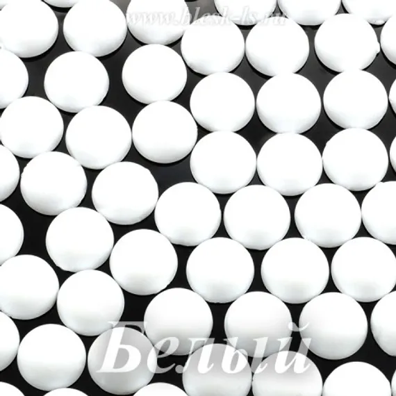 Матовые полубусины, Белый матовый