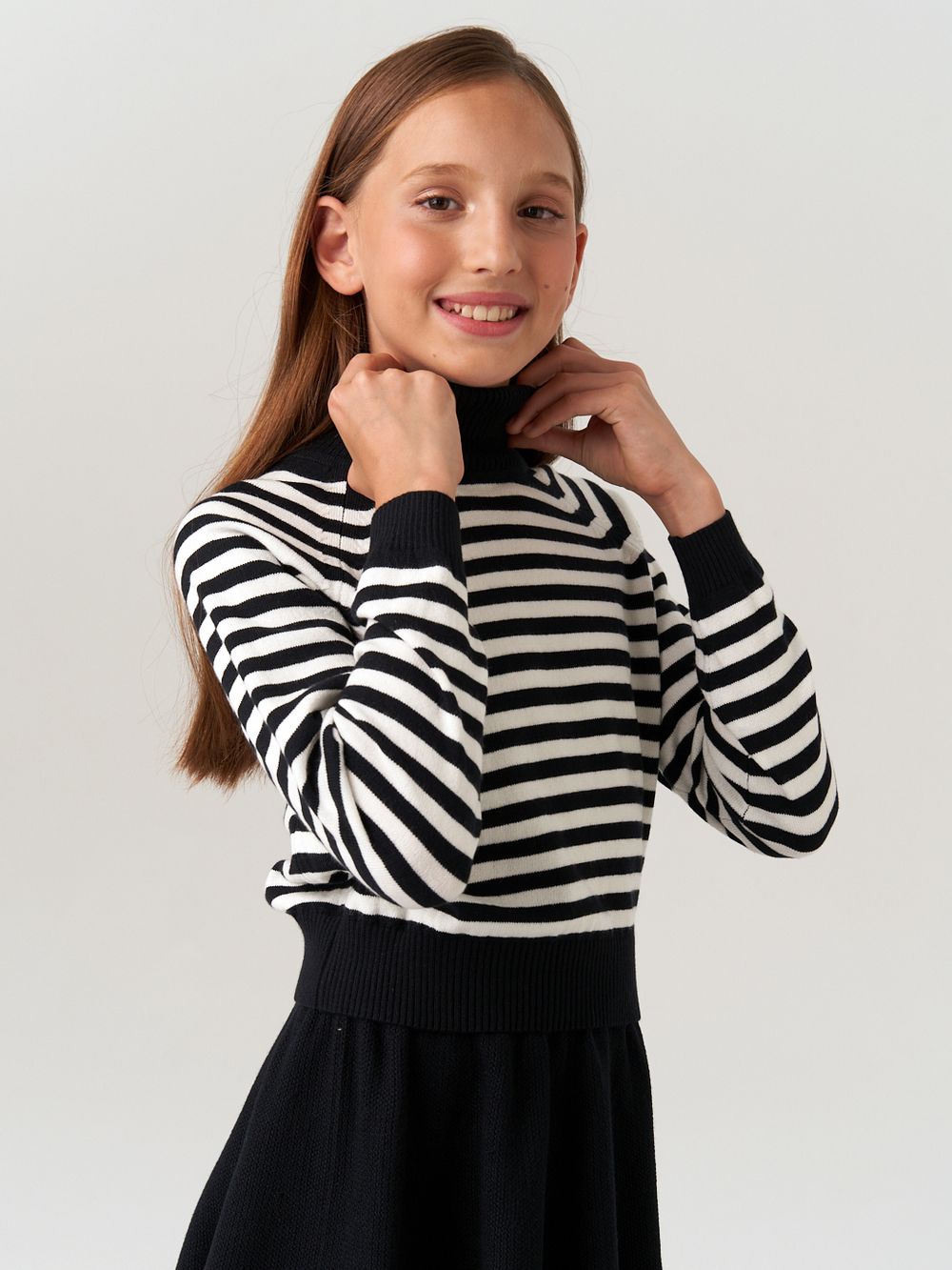 Водолазка для девочки в школу AT1042 черный-молочный