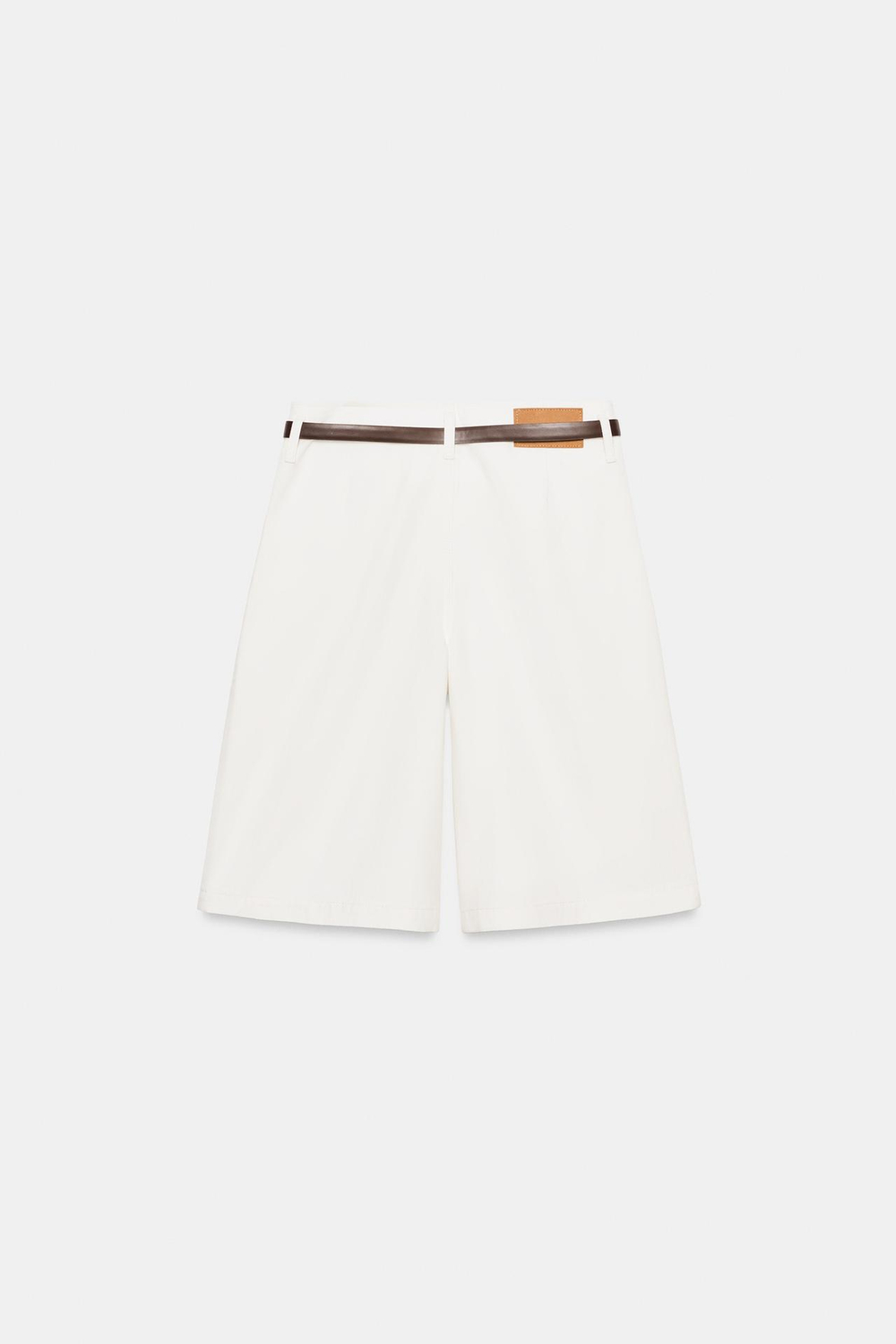ZARA ШОРТЫ С РЕМНЕМ И СКЛАДКАМИ, ЭКРЮ