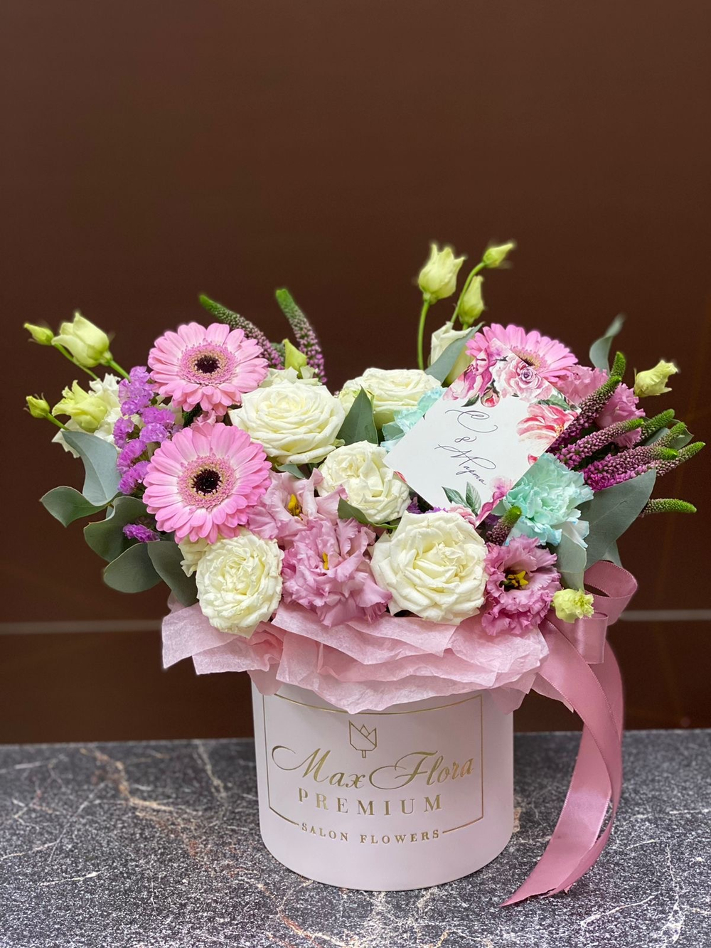 Букет 8 Марта М-33