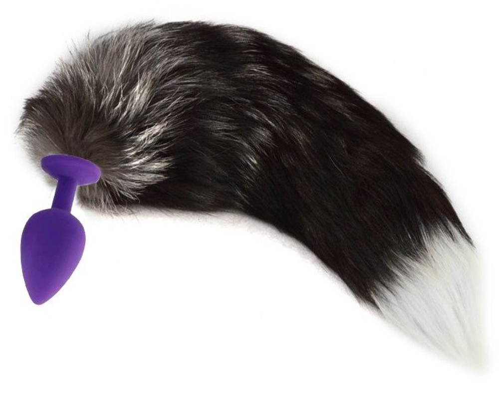 Фиолетовая силиконовая анальная пробка с лисьим хвостом (Цвет: фиолетовый)