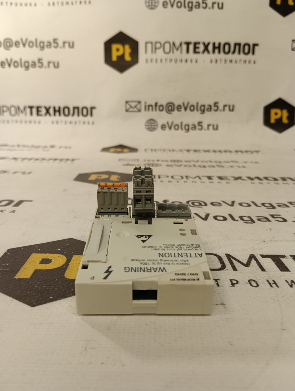 Lenze E82ZAFPC010 с хранения