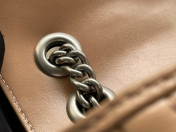 Gucci Marmont 22 cm