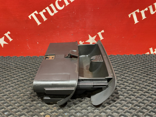 Пепельница 2018г