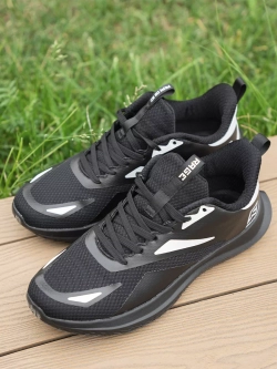 Кроссовки Rage Hustle