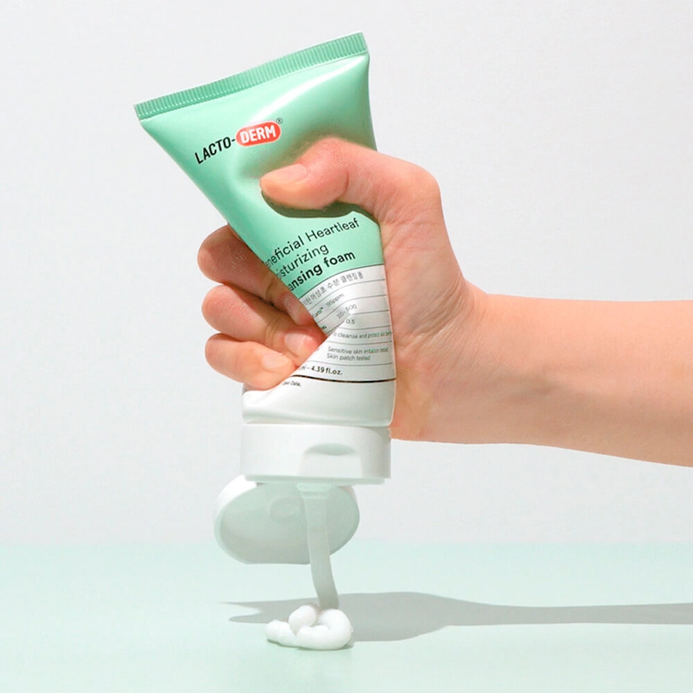 Пенка для умывания CKD Lacto Derm Beneficial Heartleaf Moisturizing Cleansing Foam 130 мл