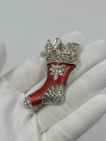 Брошь Рождественский сапожок