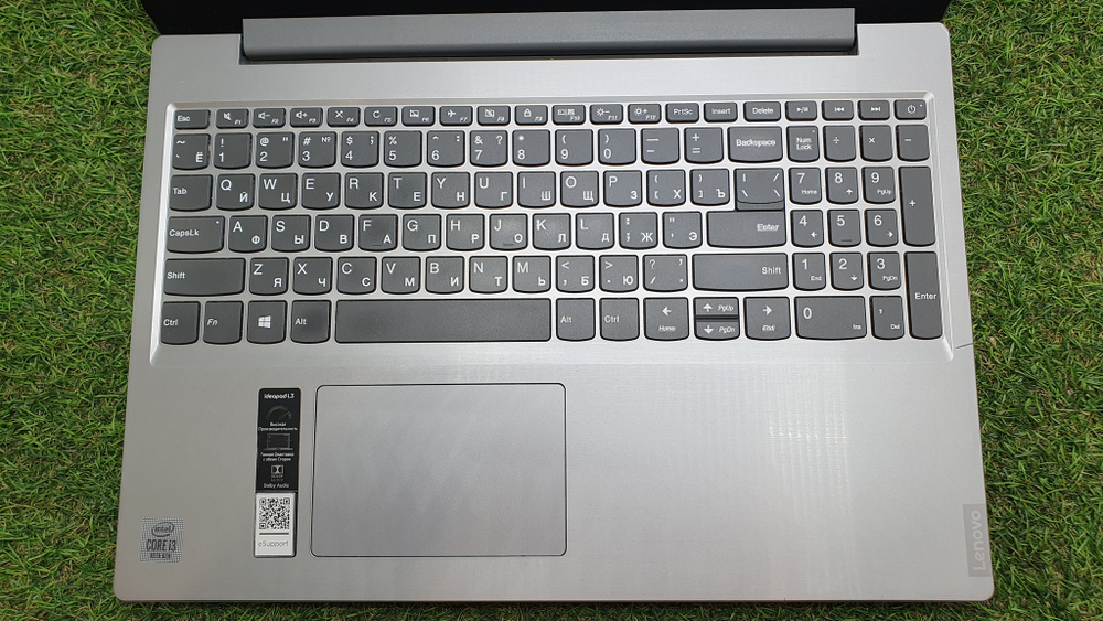 Ноутбук Lenovo i3-10/4Gb/FHD