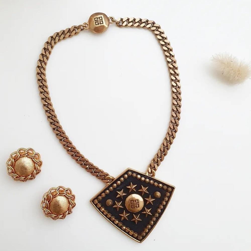 Колье Givenchy