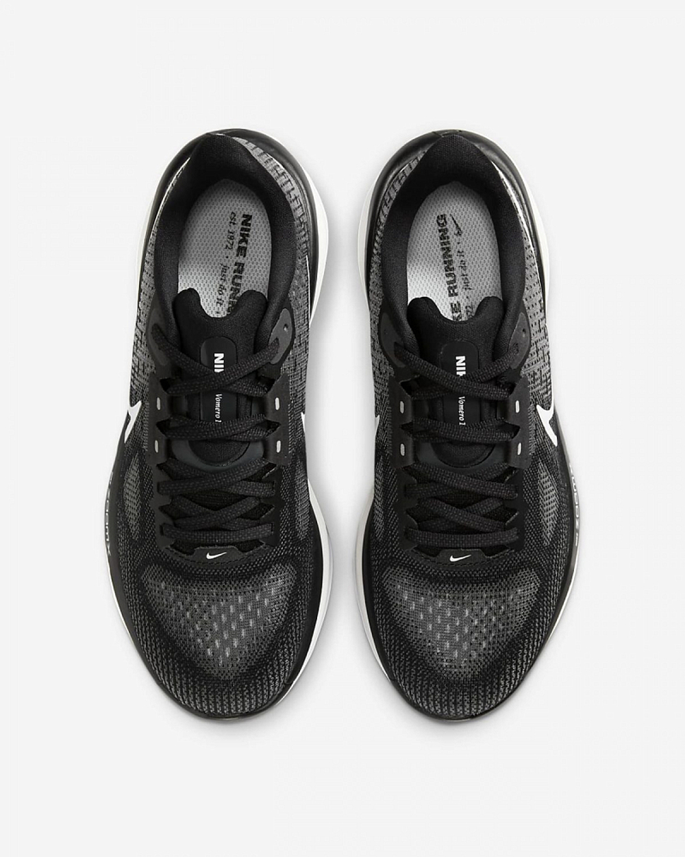 Женские кроссовки Nike VOMERO 17