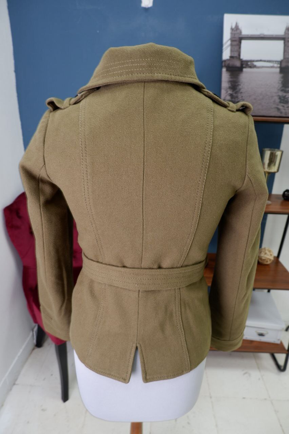 Пальто-жакет с шерстью 42 размер