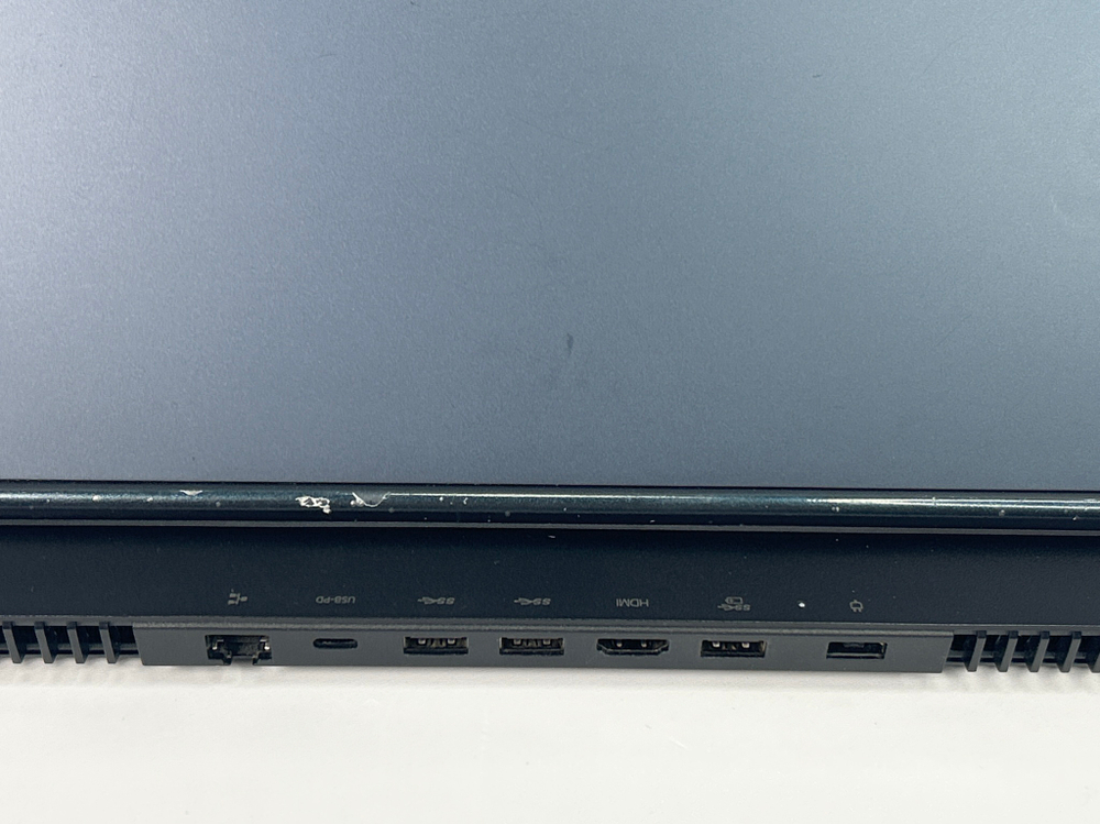 Ноутбук Lenovo Legion 5 15ACH6H (82JU0010RU) 15.6"/AMD Ryzen 7 5800H/RAM 16GB/SSD 512GB/GeForce RTX 3060 6GB/IPS/1920*1080/Windows 11/Подсветка кл-ры: LED/черный. Состояние: B1