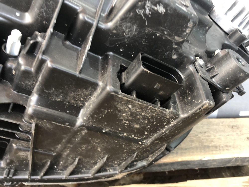 Фара правая Full LED Volvo XC90 2 14-19 Б/У Оригинал 32228297