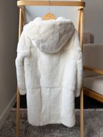 Натуральная шуба Yves Salomon, 140