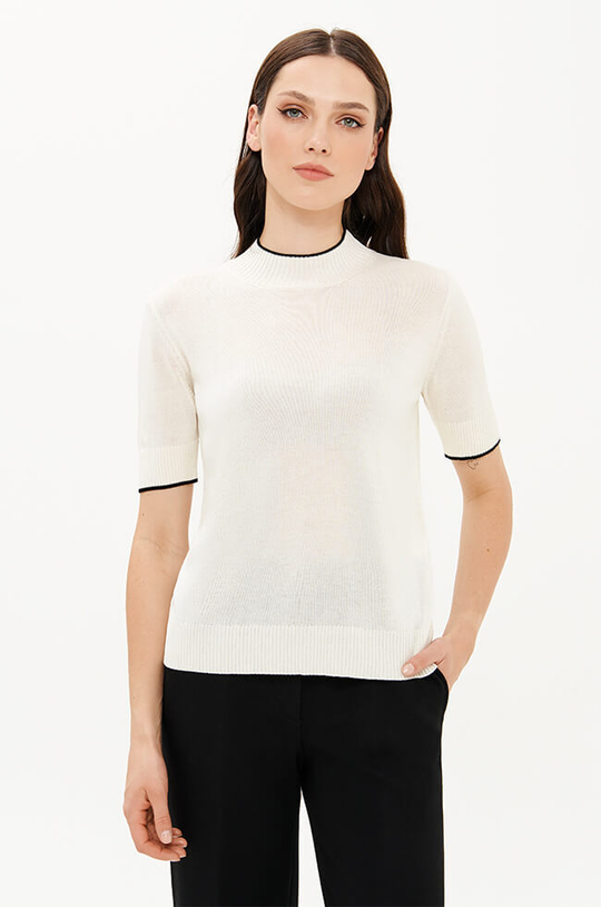 23374 Джемпер женский (молочный / черный)