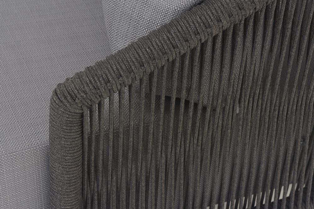 "Верона" диван 3-местный плетеный из роупа, каркас алюминий темно-серый (RAL7024) муар, роуп темно-серый круглый, ткань Mossle серая