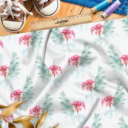 Ткань саржа бледно-розовые гвоздики на белом фоне