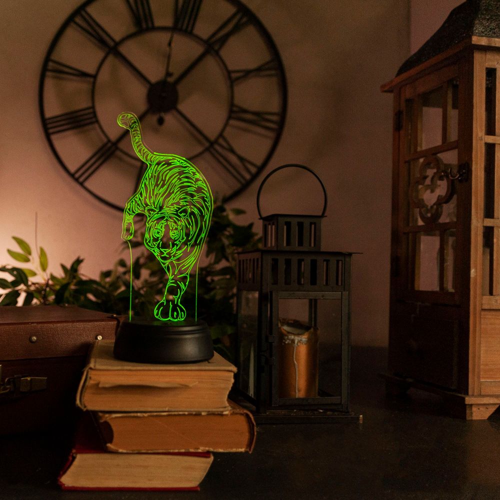 ULI-M506 RGB-3AA TIGER-BLACK Светильник декоративный с эффектом 3D Тигр. на батарейках 3AA не в-к. 1 светодиод. RGB свет. TM Uniel