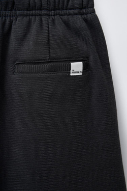 ZARA ШОРТЫ КОМФОРТНОЙ ПОСАДКИ, НЕФТЯНОЙ