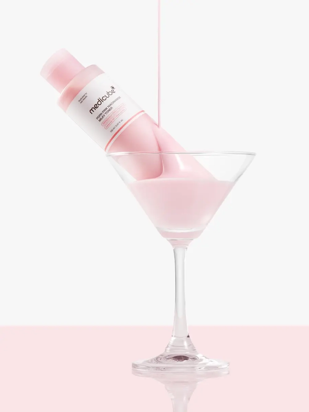 Medicube Молочный тонер с ПДРН и ниацинамидом PDRN Pink Niacinamide Milky Toner 150 мл