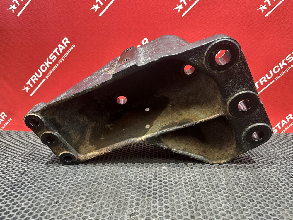 Кронштейн ГУРа