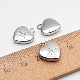 Подвеска Сердце, сталь, фианит, размер 15*13,5 мм, цена за 1 шт