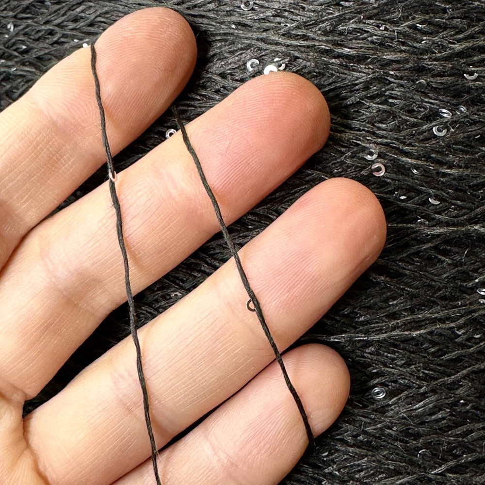 LINETTE PAILLETES - 80% лен, 20% п/а, микропайетки 2мм, ; 450м\100гр; цвет: коричневый «кофе», пайетки серебро