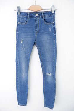 Джинсы Stradivarius стильные 40 размер