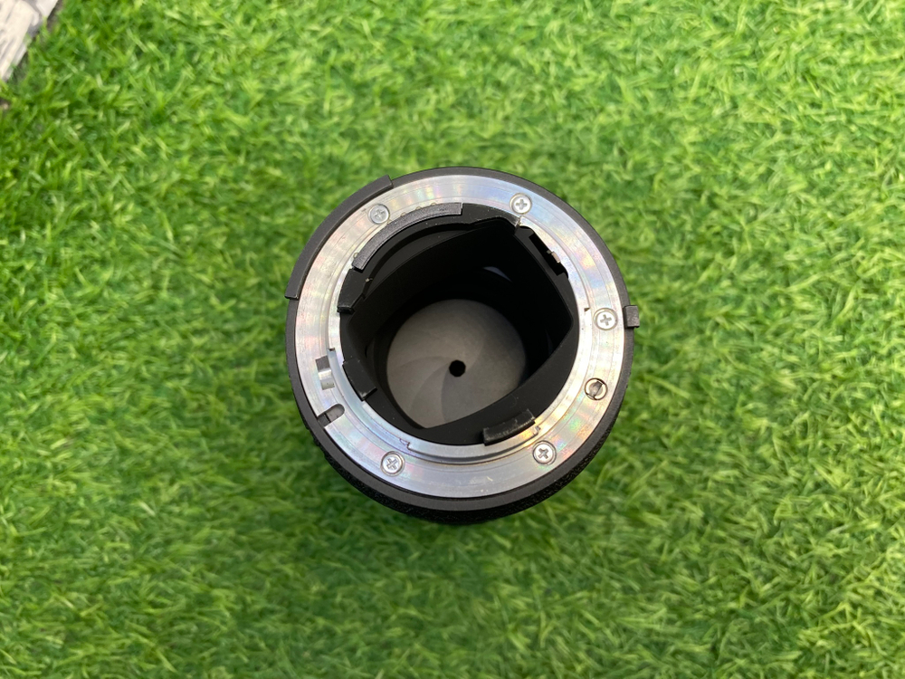 Nikon 180mm 2.8D ED-IF AF Nikkor