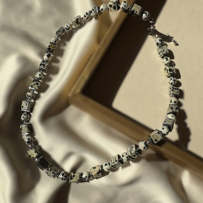 Чокер "Пятна судьбы" с яшмой