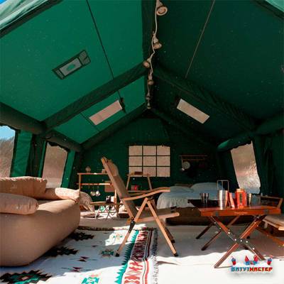 Пневмокаркасная всесезонная палатка «Тёплая Искра» 3,6×4,8×2,2 м — с печкой, из ПВХ, зелёная