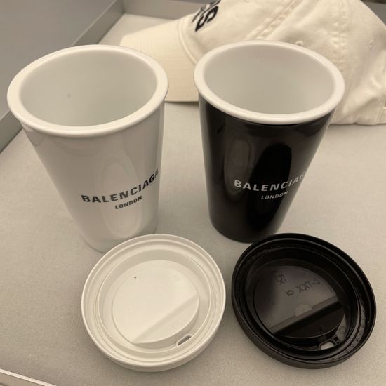 Стакан Balenciaga