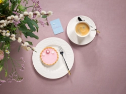 Villeroy & Boch Производство набора тарелок Rock Blanc на 2 персоны. 10-4240-2620 + 10-4240-2536 + 10-4240-2640