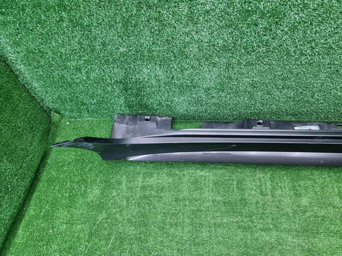 Накладка порога правая Mercedes AMG GT (2017-2023)