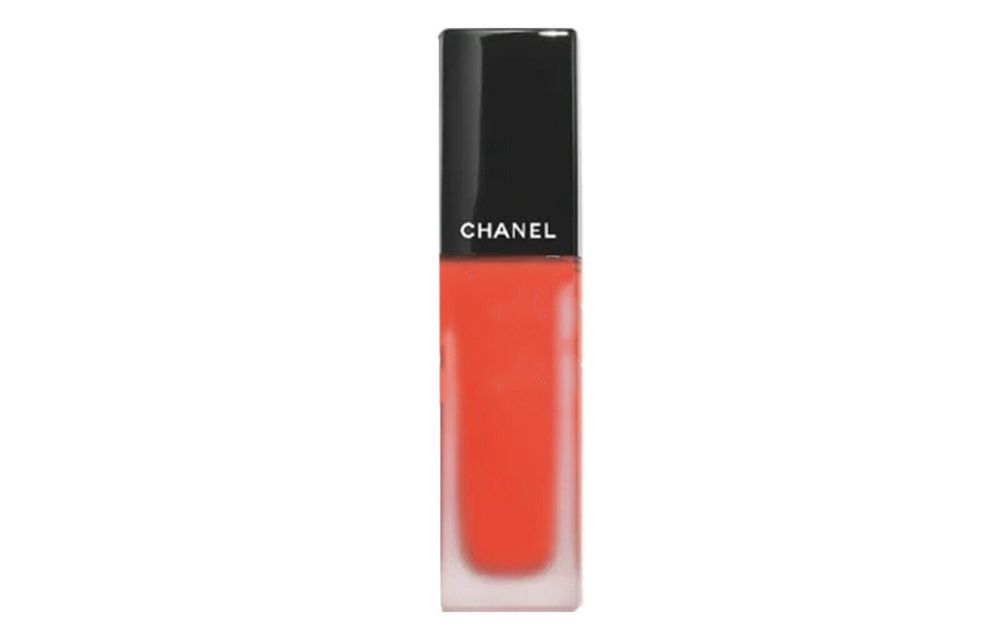 CHANEL Allure Velour Lip Gloss Матовыйe Easy-to-Blend Complexion Brightening
