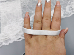 Бретелечная резинка без фестонов, с блеском, 10мм, белая, Lauma (Арт: BR740/10-001), м