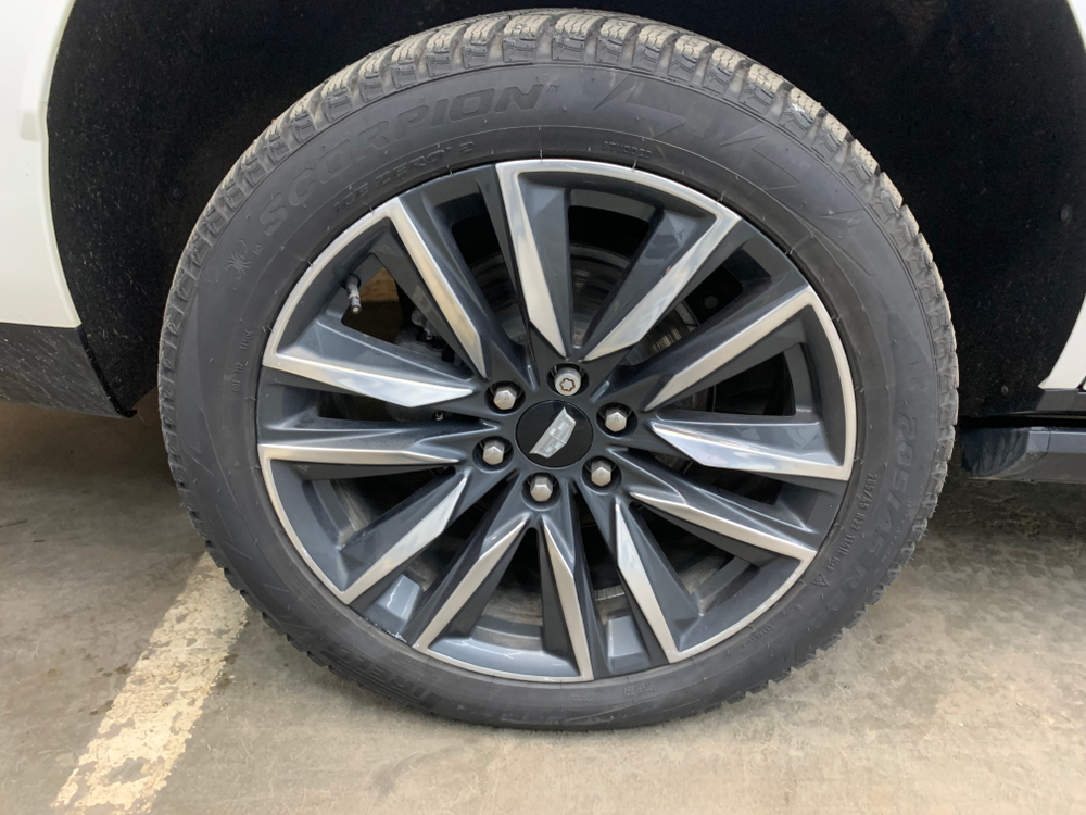 Cadillac ESCALADE 6.0 V8 Hybrid Platinum